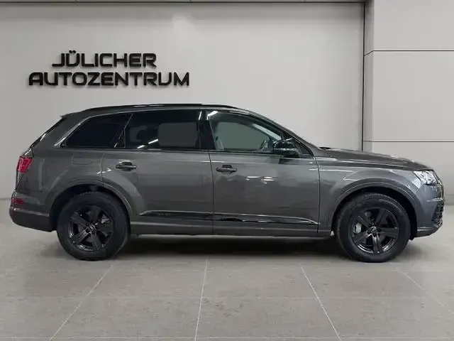 Gebraucht Audi Q7 Sport 252 PS (185 kW) 2019 Grau SUV