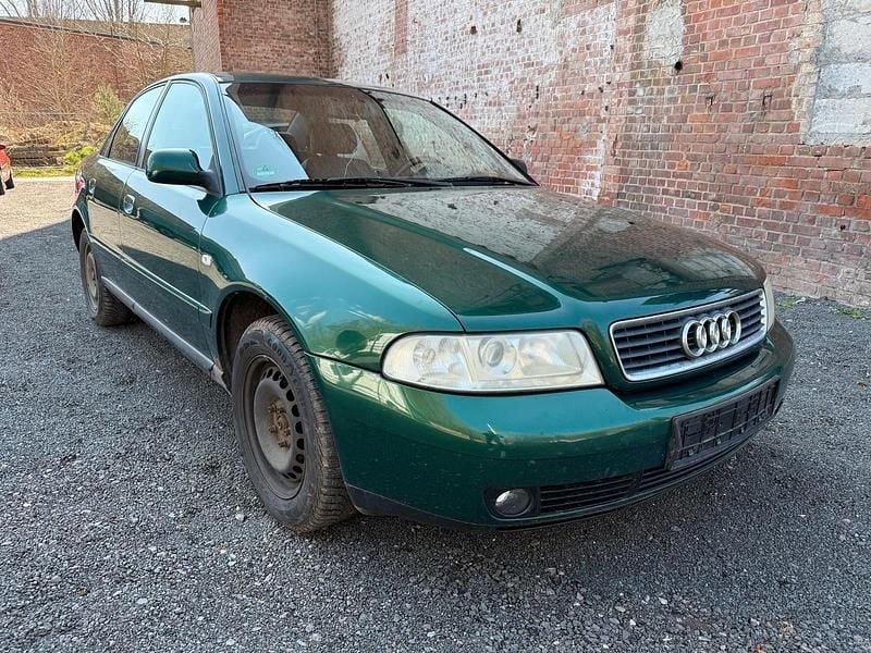 Gebraucht Audi A4 101 PS (74 kW) 2000 Grün Limousine