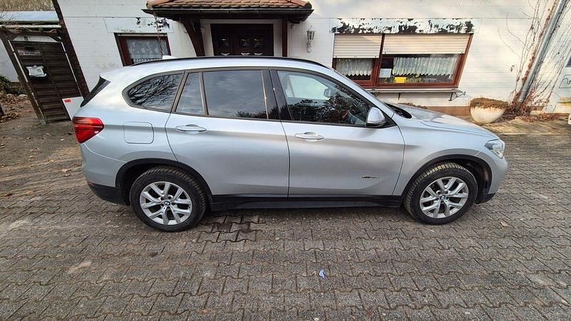 Gebraucht BMW X1 Advantage 150 PS (110 kW) 2017 Silber SUV