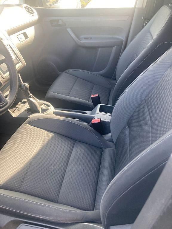 Gebraucht VW Caddy 102 PS (75 kW) 2012 Grau Van / Kleinbus