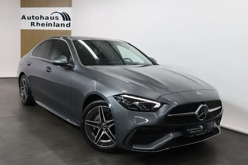 Gebraucht Mercedes C200 AMG 204 PS (150 kW) 2022 Grau Limousine