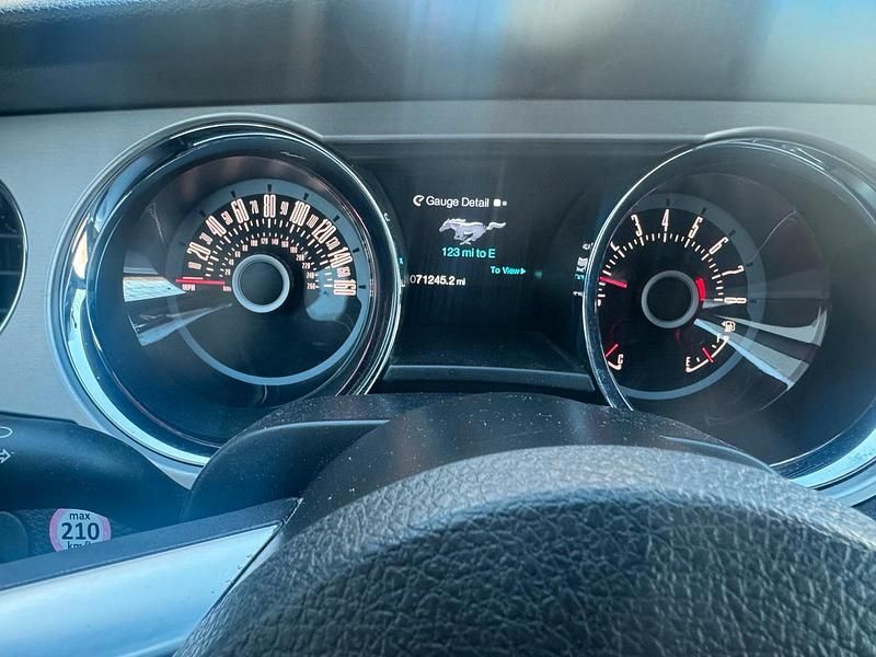 Gebraucht Ford Mustang 309 PS (227 kW) 2013 Grau Coupé