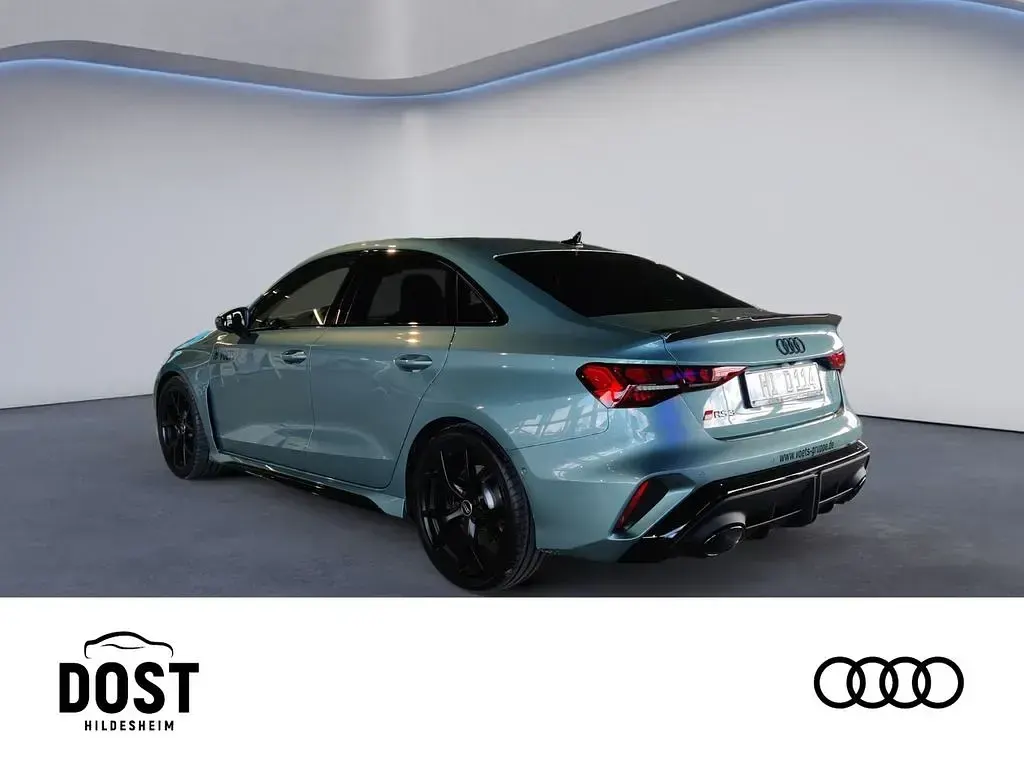 Gebraucht Audi RS3 Sport 400 PS (294 kW) 2026 Grün Limousine