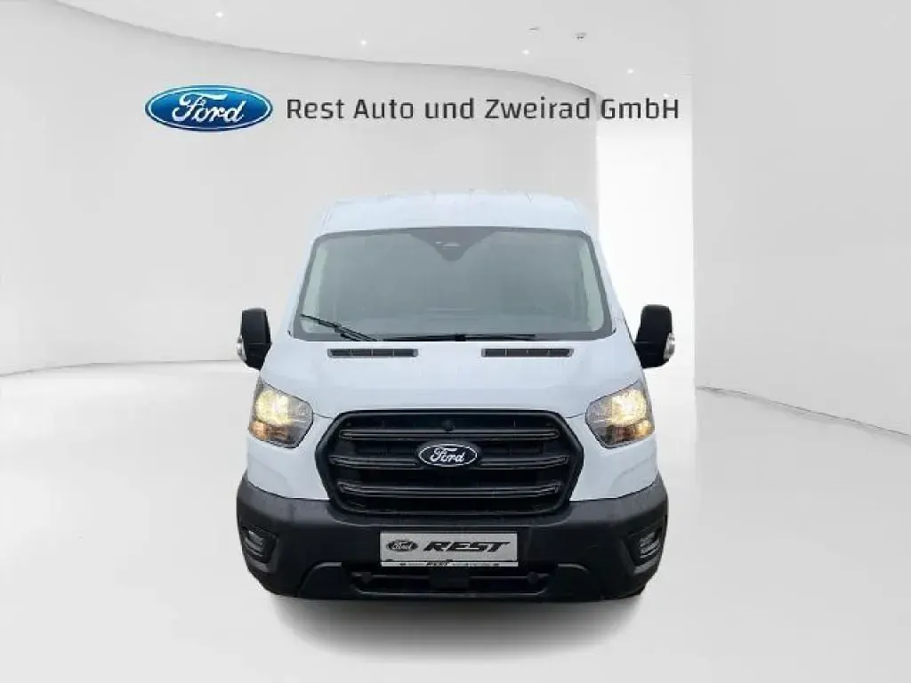 Używany Ford Transit Trend 131 KM (96 kW) 2025 Biały Van