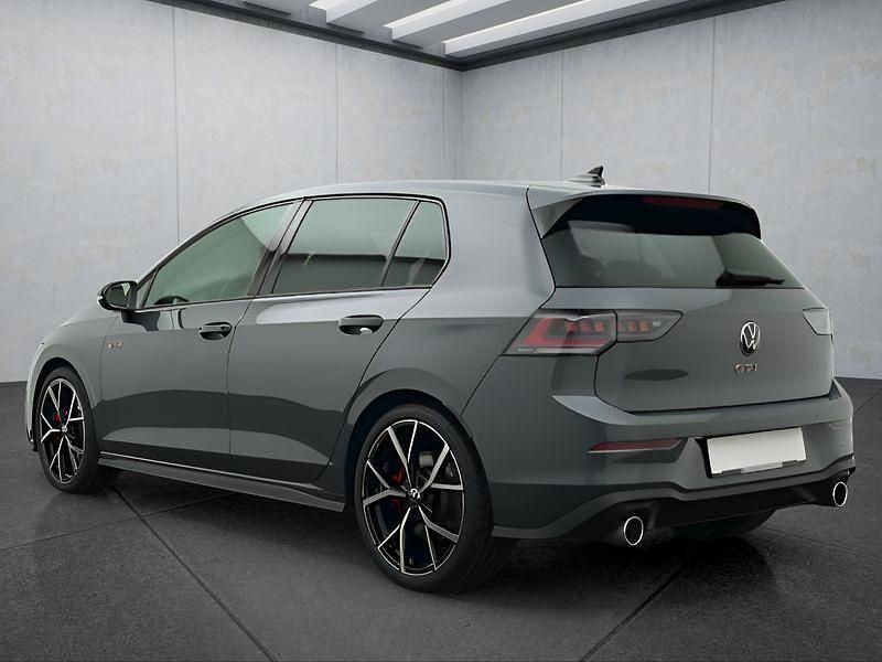 Gebraucht VW Golf VIII 265 PS (194 kW) 2024 Grau Kleinwagen