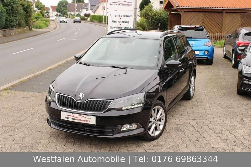 Schwarz Gebraucht 2017 Skoda Fabia Drive Kombi | 11.990 € (Fairer Preis) - Bild 1/4