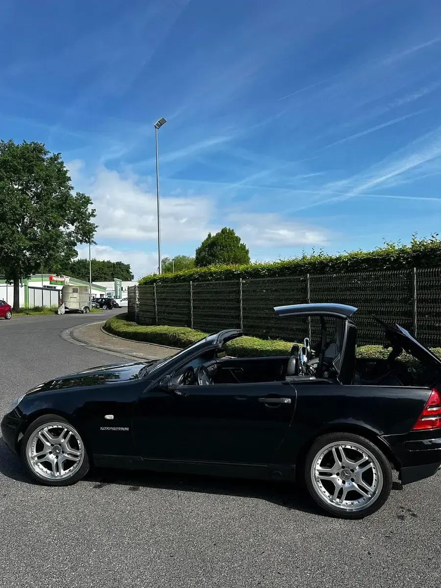 Gebraucht Mercedes SLK200 192 PS (141 kW) 1999 Schwarz Cabrio