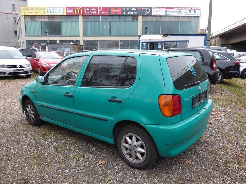 Second-hand VW Polo 54 CP (39 kW) 1994 Verde Berlinǎ