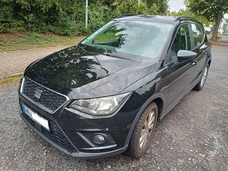 Schwarz Gebraucht 2018 Seat Arona Style SUV | 10.700 € (Guter Preis) - Bild 1/4