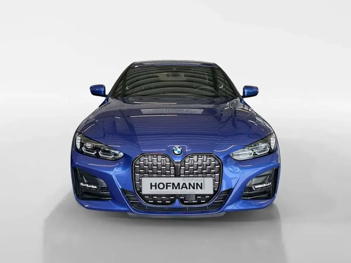 Gebraucht BMW 420 Coupé M Sport 184 PS (135 kW) 2023 Portimao blau metallic Coupé