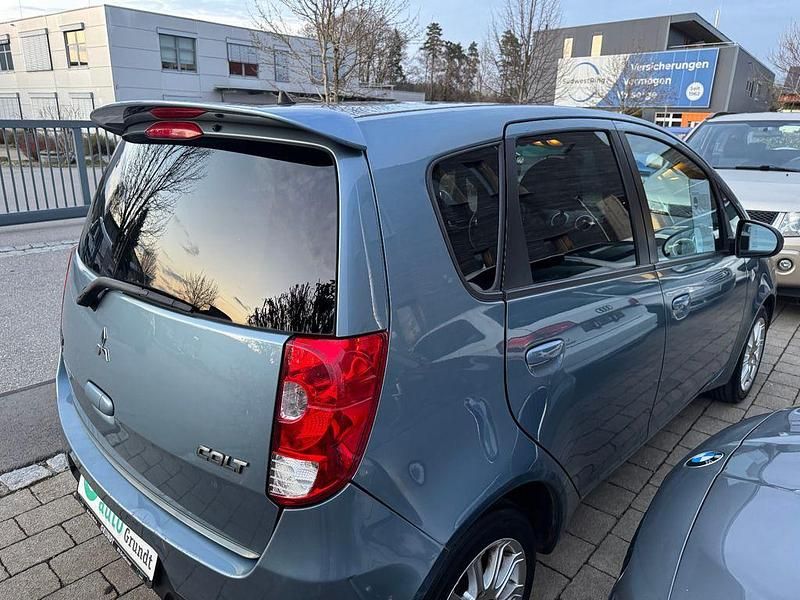 Second-hand Mitsubishi Colt Intense 95 CP (69 kW) 2009 Albastru Hatchback