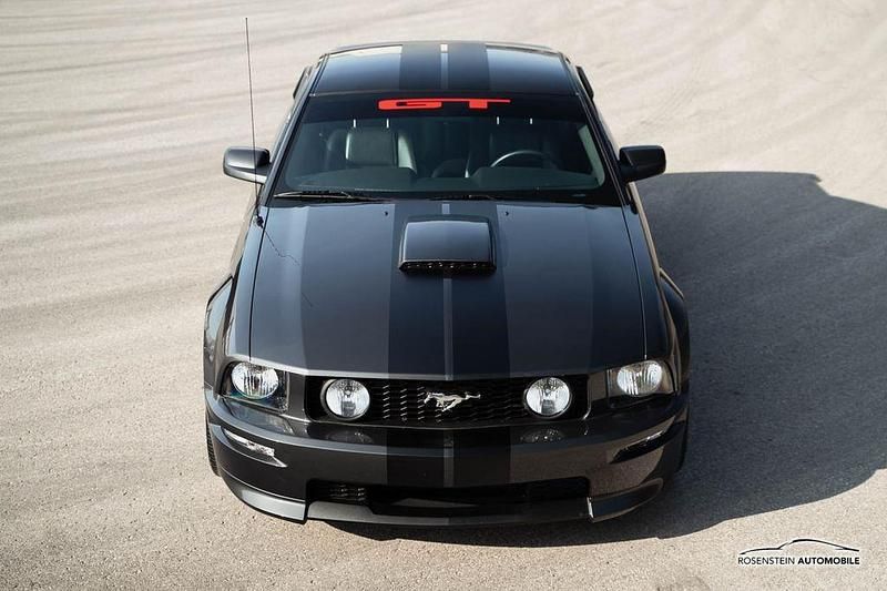 Gebraucht Ford Mustang GT 305 PS (224 kW) 2007 Grau Coupé