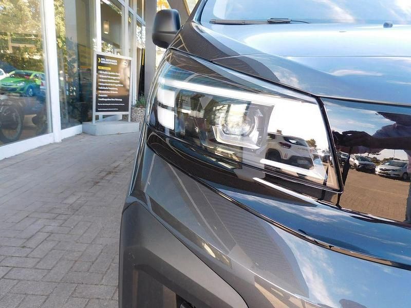 Gebraucht Opel Vivaro 177 PS (130 kW) 2025 Grau Van / Kleinbus