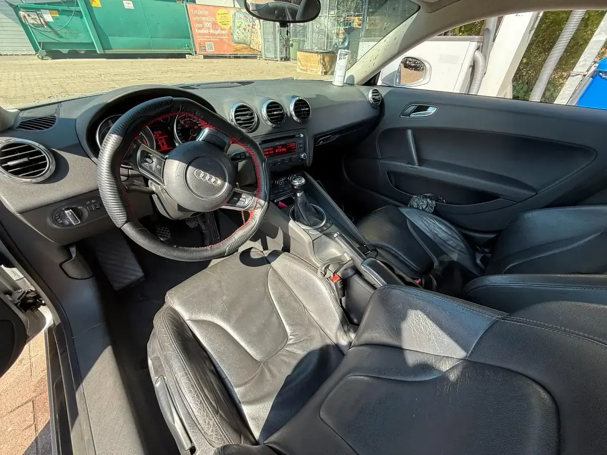 Używany Audi TT 200 KM (147 kW) 2007 Srebrny Coupe