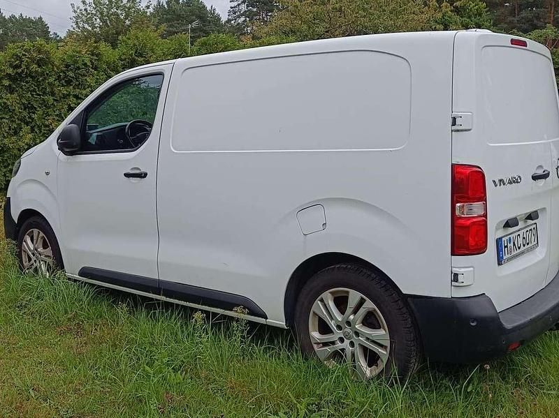 Gebraucht Opel Vivaro Selection 102 PS (75 kW) 2021 Weiß Van / Kleinbus
