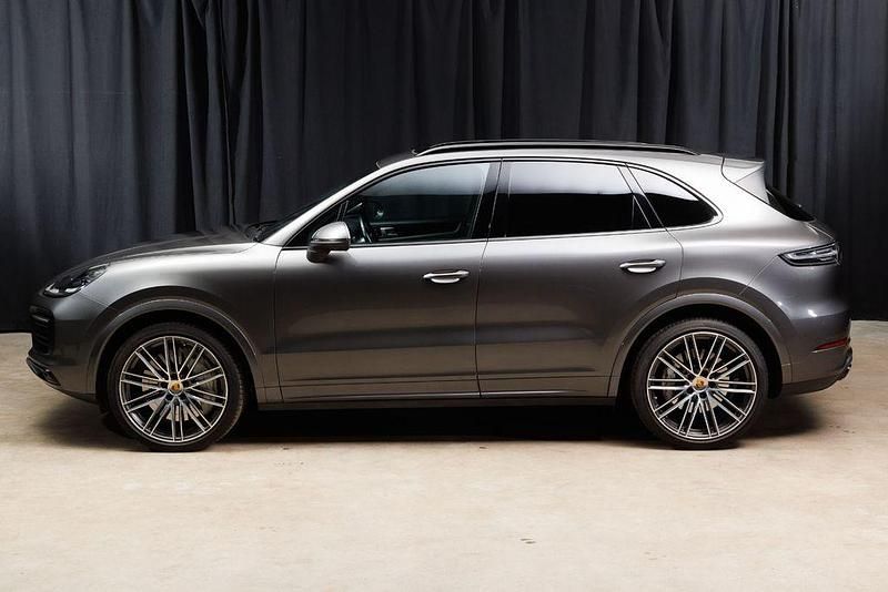 Gebraucht Porsche Cayenne 441 PS (324 kW) 2019 Grau SUV