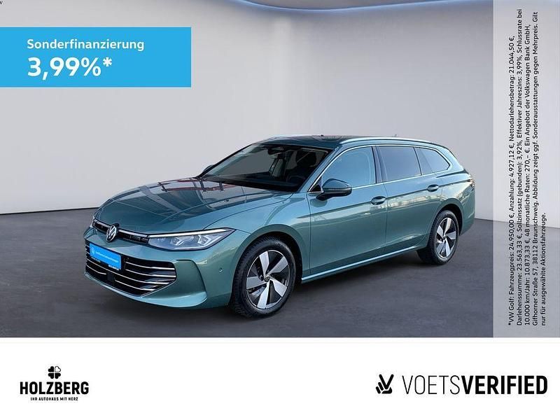 Maripositgrün metallic Gebraucht 2025 VW Passat Elegance Kombi | 40.990 € (Fairer Preis) - Bild 1/4