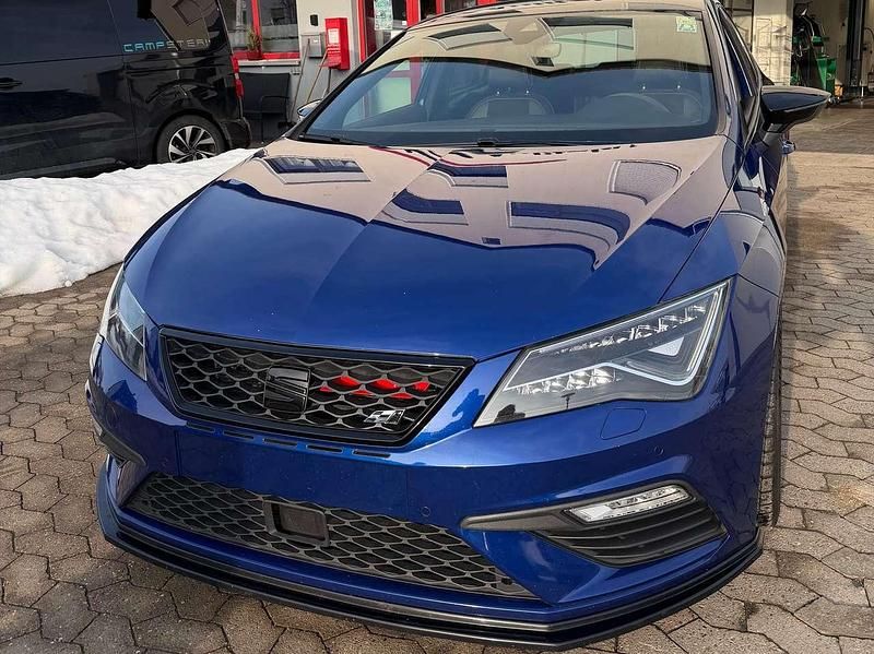 Gebraucht Seat Leon CUPRA 364 PS (267 kW) 2017 Mystery blue Kleinwagen