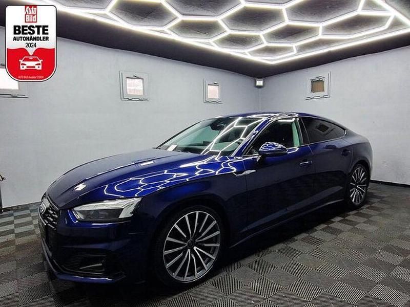 Navarrablau (metallic) Gebraucht 2024 Audi A5 Advanced Coupé | 37.780 € (Superpreis) - Bild 1/4
