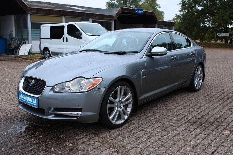 Unbekannt Gebraucht 2011 Jaguar XF Premium Luxury Limousine | 4.299 € - Bild 1/4