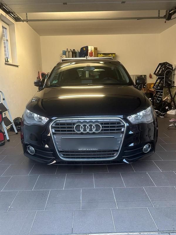 Schwarz Gebraucht 2013 Audi A1 Kleinwagen | 5.700 € (Guter Preis) - Bild 1/4