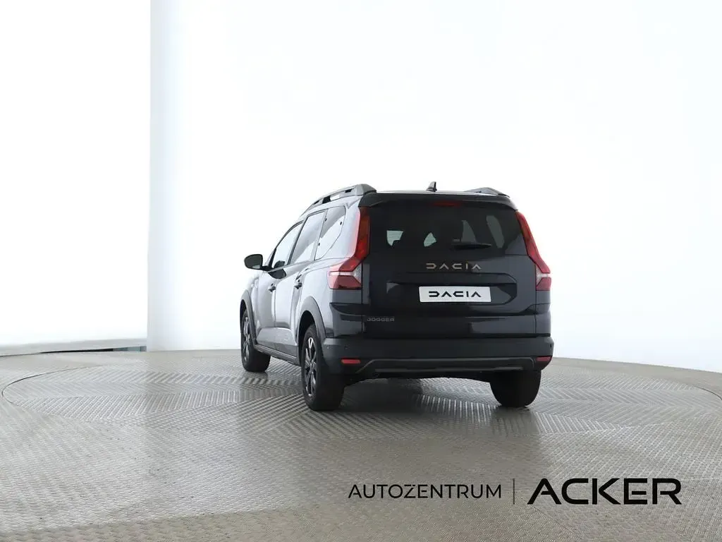 Gebraucht Dacia Jogger Extreme 110 PS (80 kW) 2024 Schwarz Van / Kleinbus
