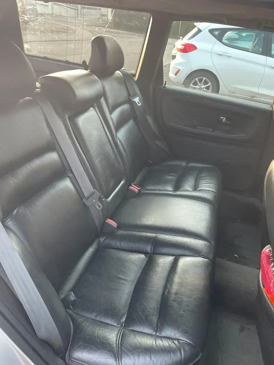 Używany Volvo V70 170 KM (125 kW) 1998 Srebrny Kombi