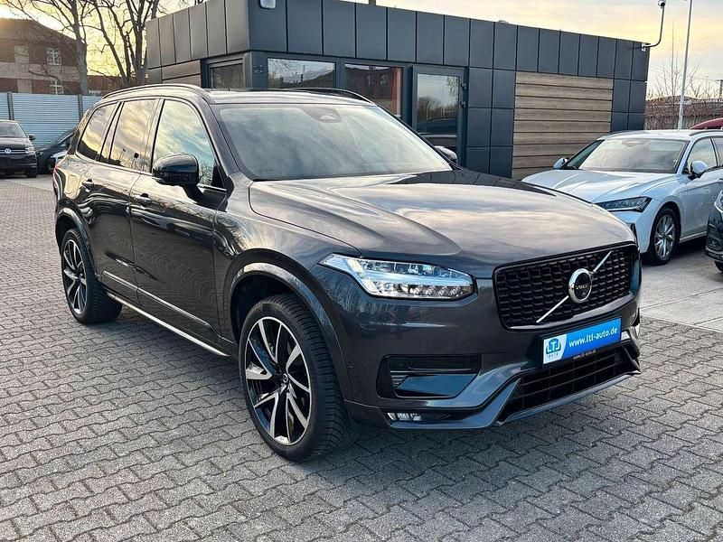 Gebraucht Volvo XC90 Ultimate 235 PS (172 kW) 2023 Particular grey (metallic) SUV