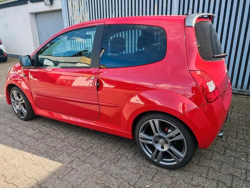 Gebraucht Renault Twingo R.S. 133 PS (97 kW) 2011 Rot Kleinwagen