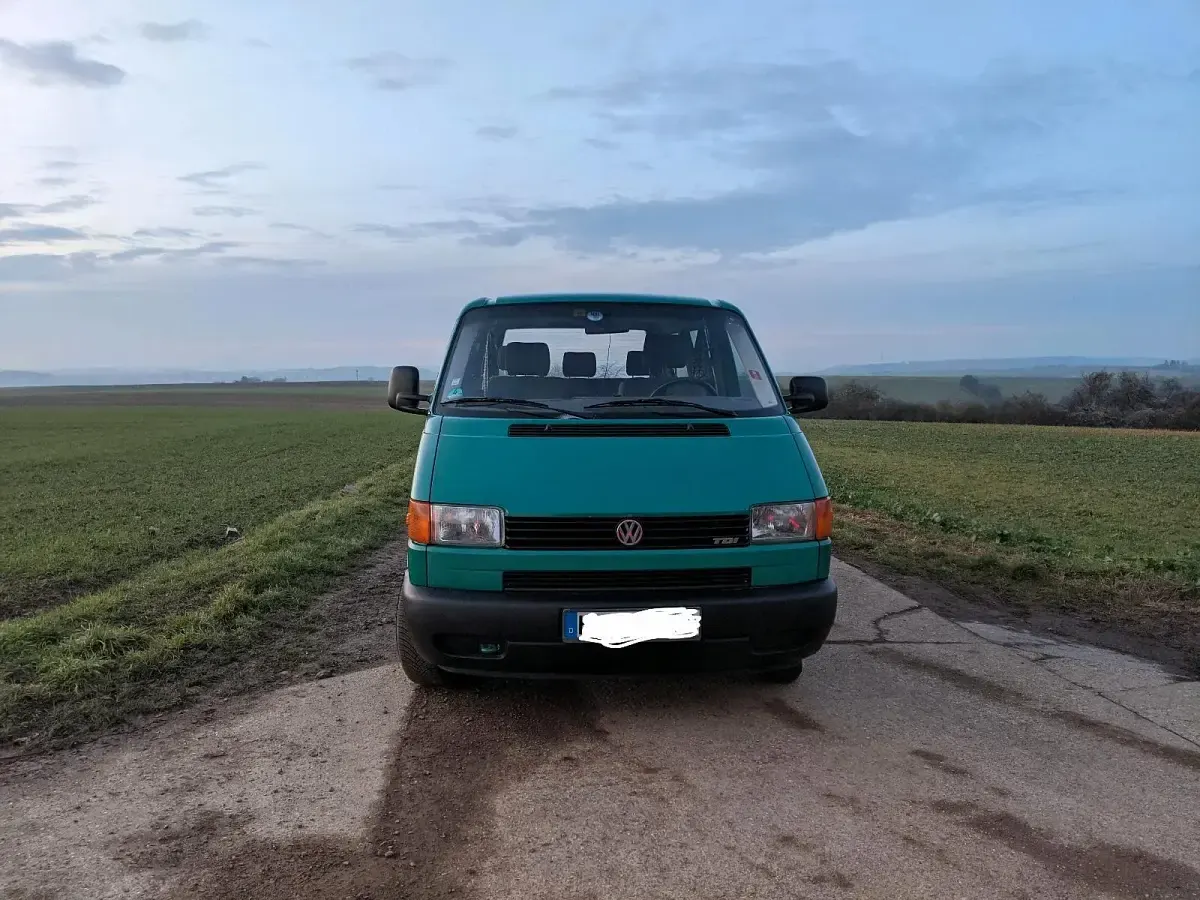 Gebraucht VW T4 102 PS (75 kW) 1998 Grün Van