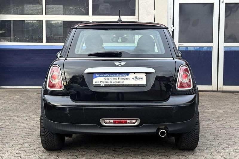 Gebraucht Mini ONE Salt 98 PS (72 kW) 2013 Schwarz Kleinwagen