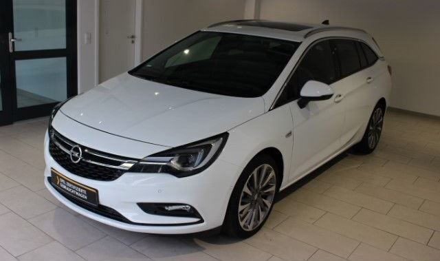 Weiß Gebraucht 2016 Opel Astra Innovation Kombi | 27.900 € - Bild 1/4