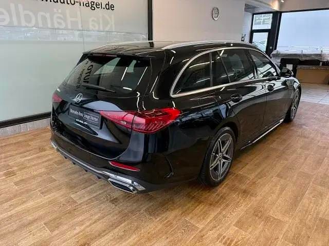 Gebraucht Mercedes C300 AMG 265 PS (194 kW) 2025 Schwarz Kombi