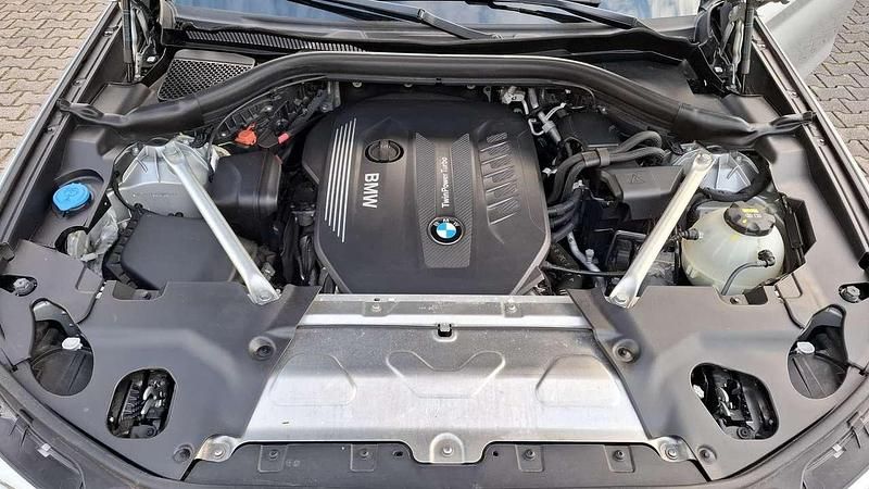 Silber Gebraucht 2020 BMW X3 Sport Line SUV | 40.600 € (Fairer Preis) - Bild 1/4