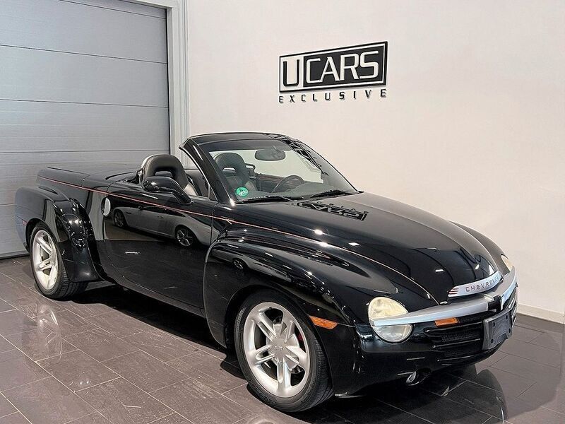 Schwarz Gebraucht 2003 Chevrolet SSR Sport Cabrio | 27.500 € - Bild 1/4