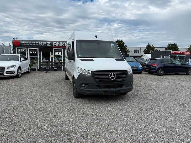 Weiß Gebraucht 2019 Mercedes Sprinter Van | 19.900 € - Bild 1/4