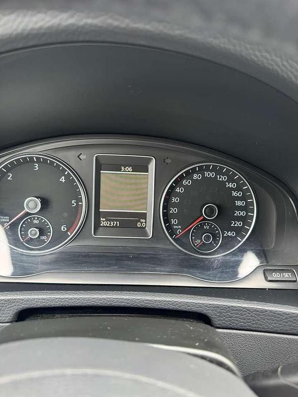 Gebraucht VW Multivan Highline 179 PS (131 kW) 2014 Silber Van