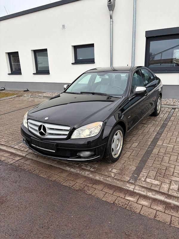 Gebraucht Mercedes C180 156 PS (114 kW) 2007 Schwarz Limousine