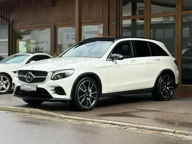 Gebraucht Mercedes GLC43 AMG AMG 367 PS (269 kW) 2018 Weiß SUV