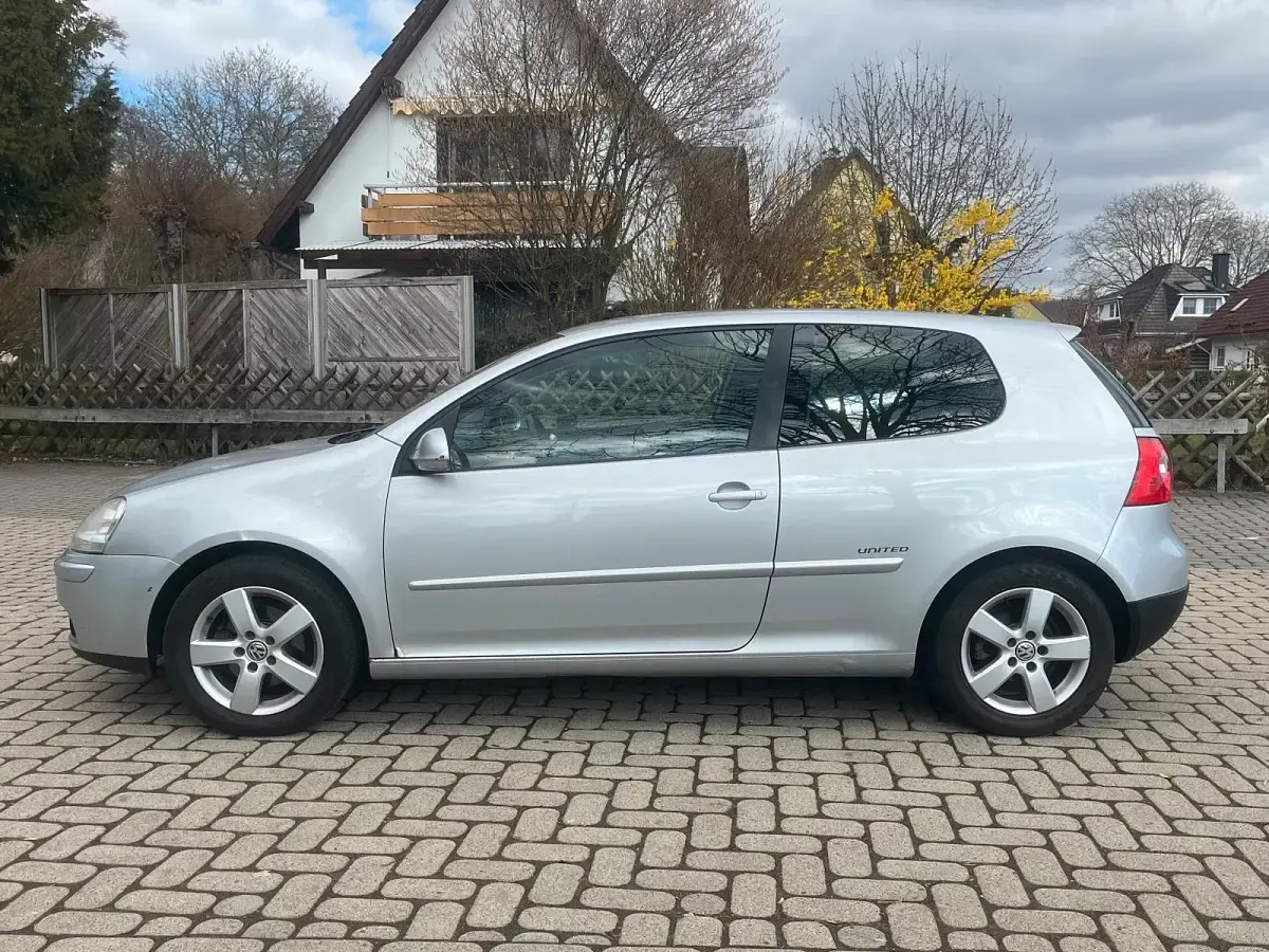 Gebraucht VW Golf V 80 PS (58 kW) 2008 Kleinwagen