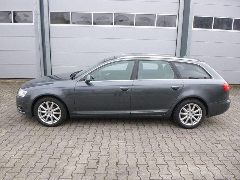 Gebraucht Audi A6 239 PS (175 kW) 2010 Grau Kombi