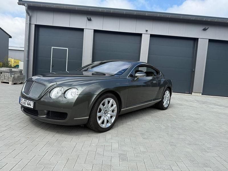 Grün Gebraucht 2004 Bentley Continental GT Coupé | 16.500 € - Bild 1/4
