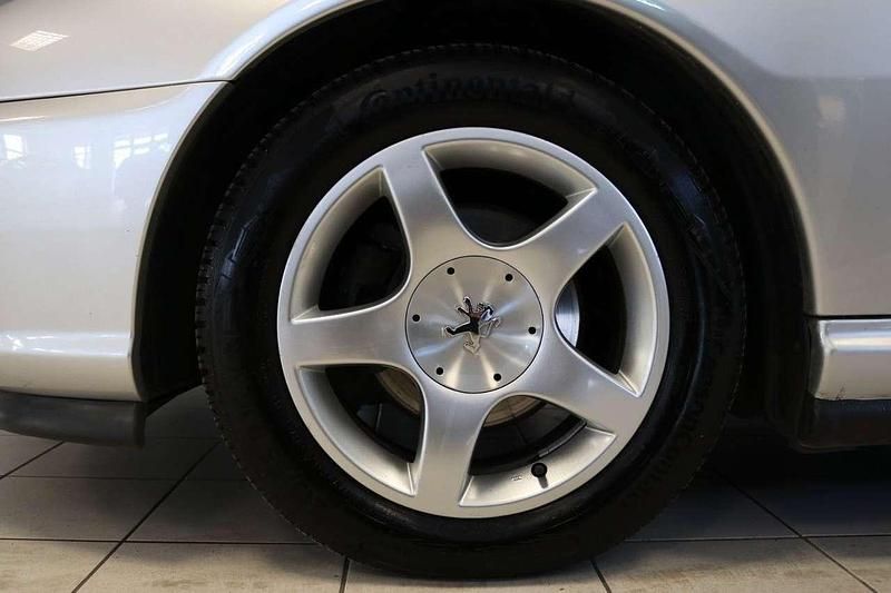 Gebraucht Peugeot 406 Coupe Platinum 207 PS (152 kW) 2004 Silbermetallik Coupé