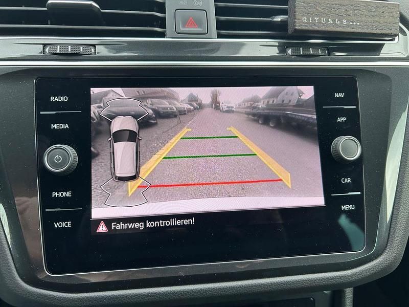 Gebraucht VW Tiguan Active 150 PS (110 kW) 2023 Weiß SUV