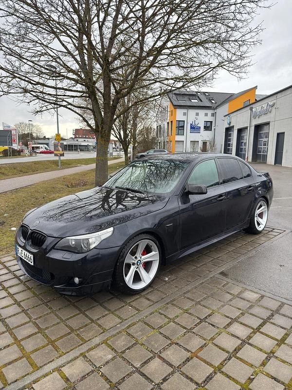 Gebraucht BMW 530 M Sport 231 PS (169 kW) 2006 Schwarz Limousine