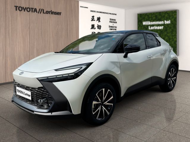 Gebraucht Toyota C-HR Team 152 PS (111 kW) 2024 Shimmering silver metallic / d SUV