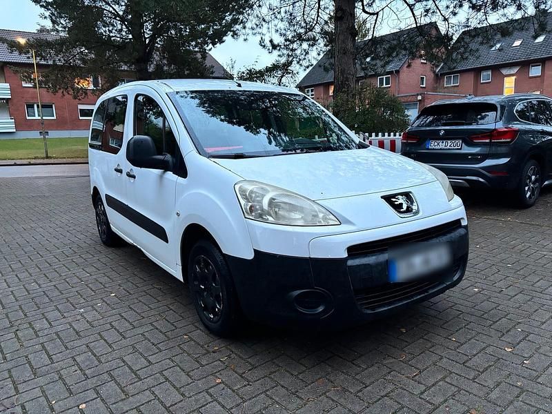 Weiß Gebraucht 2010 Peugeot Partner Van / Kleinbus | 1.500 € (Superpreis) - Bild 1/4