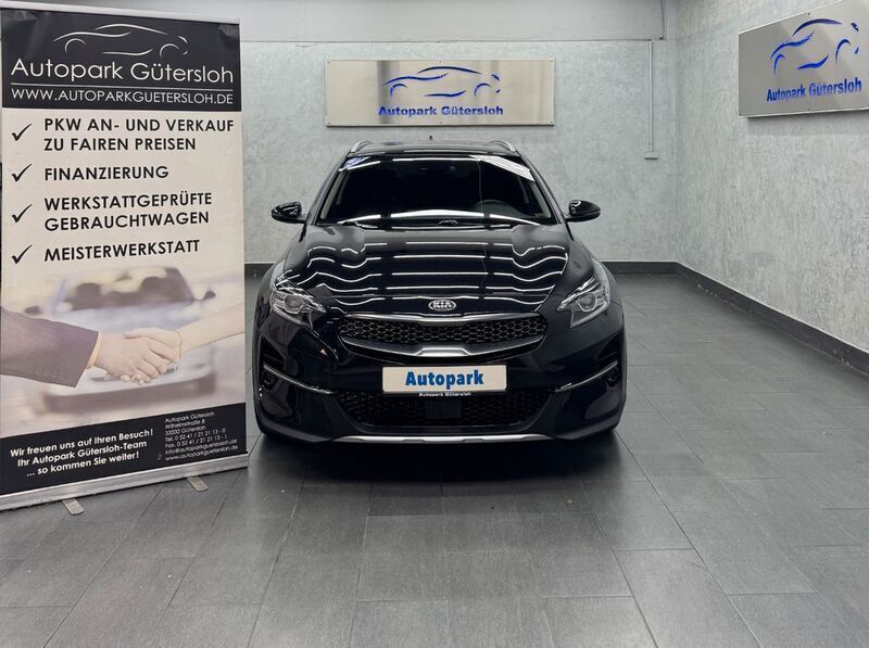 Schwarz Gebraucht 2020 Kia XCeed Spirit SUV | 17.999 € (Guter Preis) - Bild 1/4
