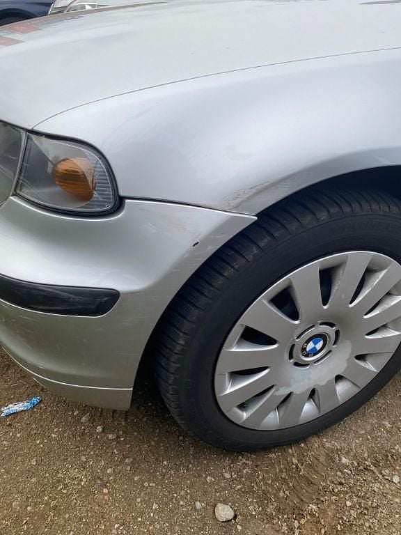 Gebraucht BMW 318 143 PS (105 kW) 2003 Silber Limousine