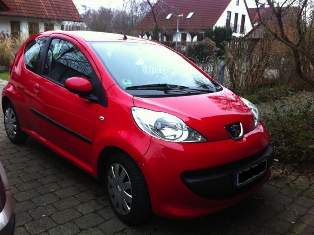 Gebraucht Peugeot 107 68 PS (50 kW) 2006 Rot Kleinwagen